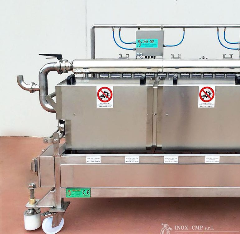 Transfer and Dosing Machine For Sauce In Cubes • Inox - CMP srl